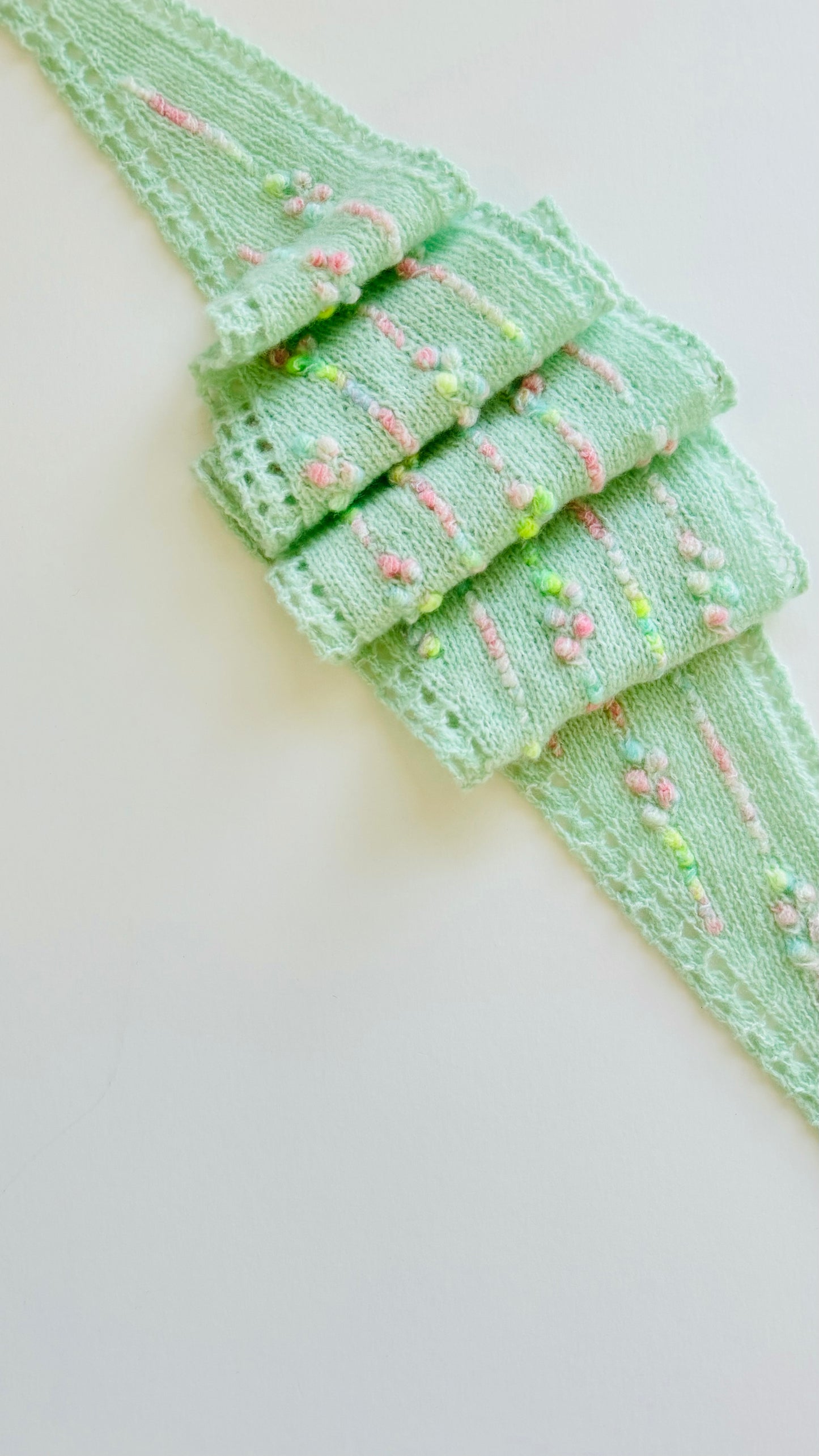 Pumila Shawl kit