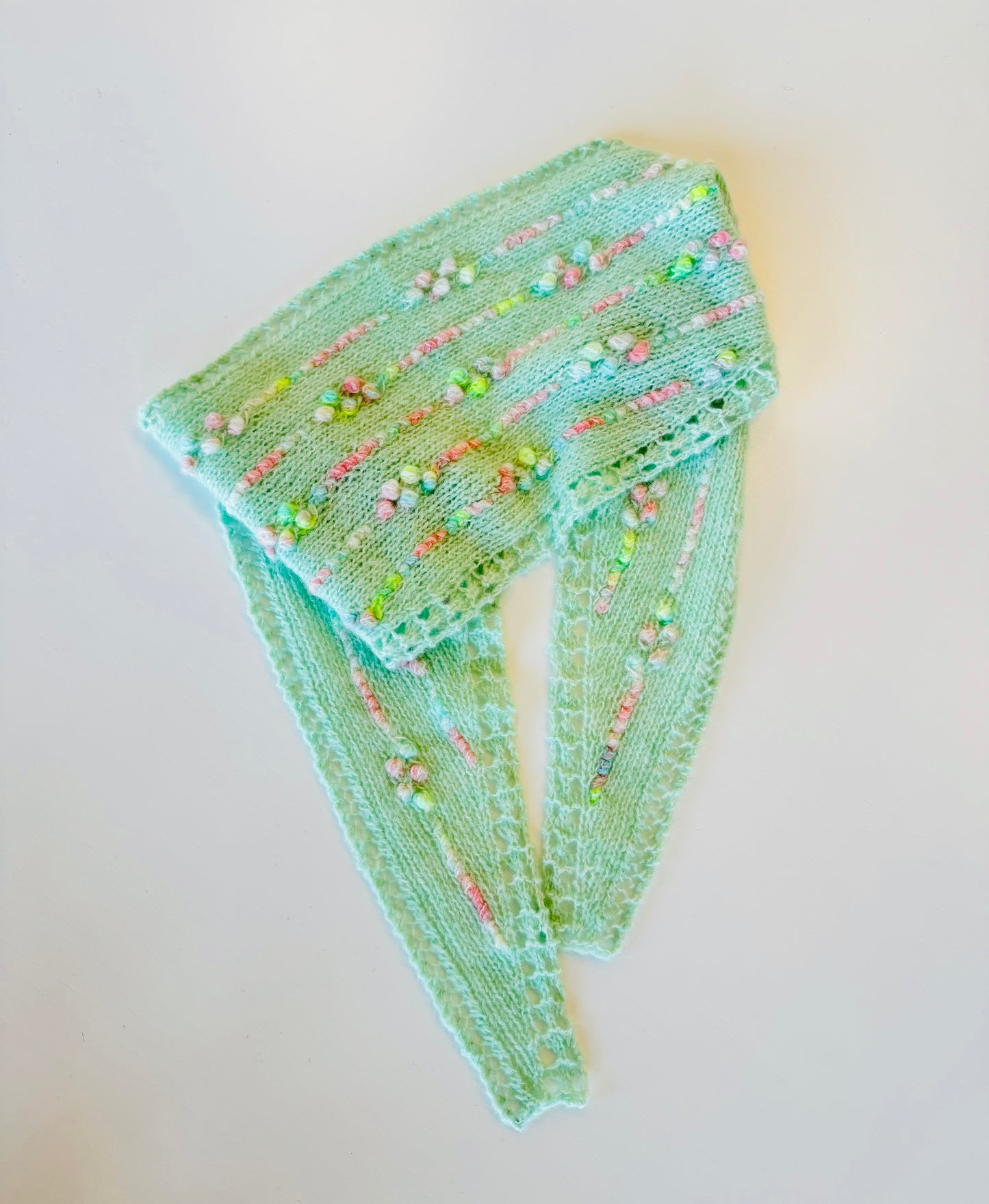 Pumila Shawl kit
