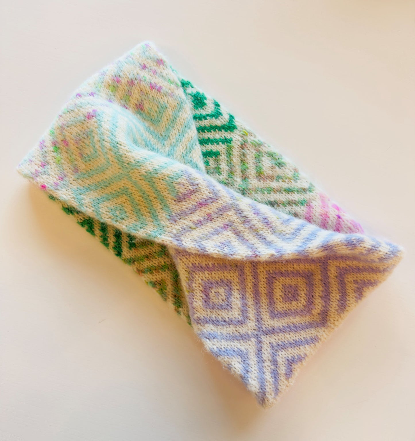 Diamond Halo Cowl Gift Box PRE-ORDER